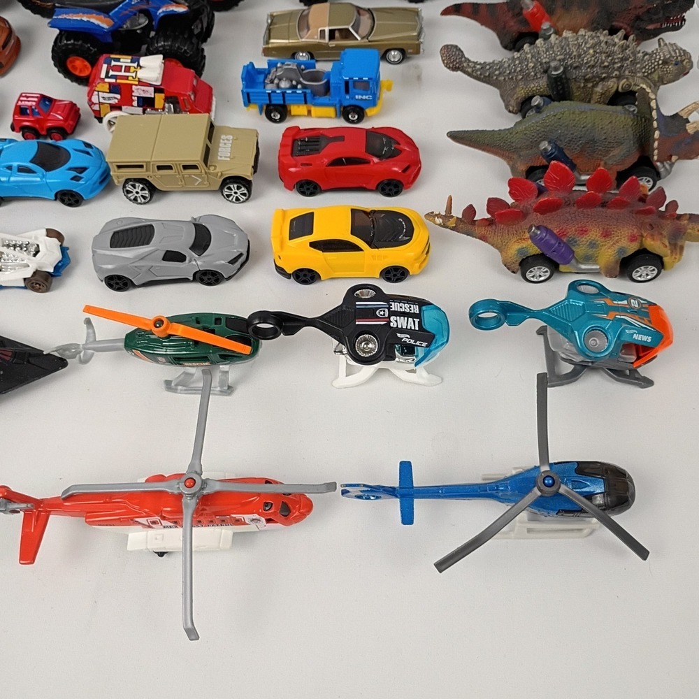 Mixed Lot of 45 Toy Cars, Trucks, Planes, Jets and Helicopters: Hotwheels, Other - Picture 4 of 8
